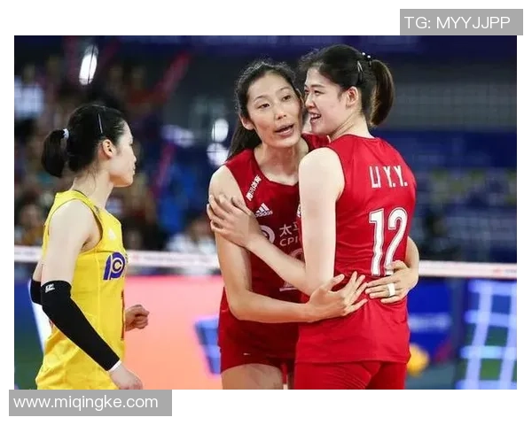 春武里与孟通足球赛激战正酣比分揭晓引发球迷热议