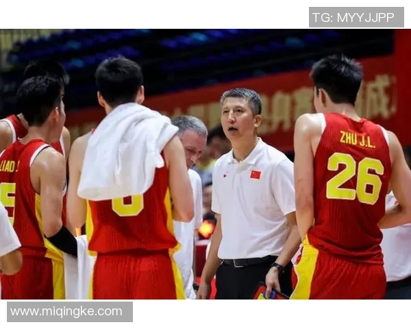 媒体人猜测男篮12人：周琦替代余嘉豪，曾凡博张镇麟赵嘉义3选2